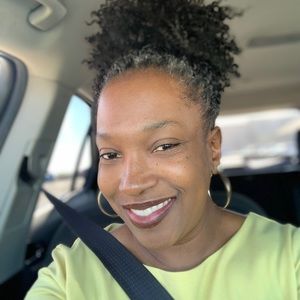 Meet your Posher, Donna